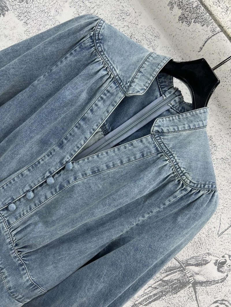 Minimalist Ermenegildo Zegna Dress 149928