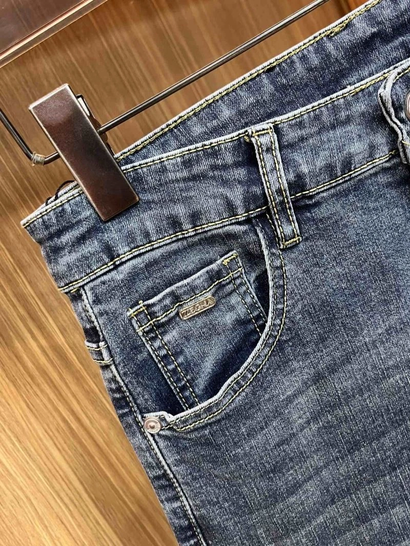 Effortless Ermenegildo Zegna Jeans 160828