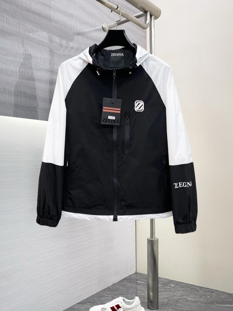 Supportive Ermenegildo Zegna Outwear 161804