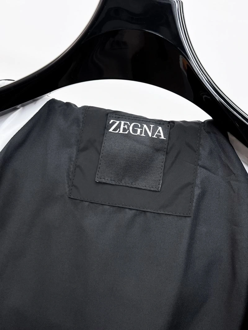 Supportive Ermenegildo Zegna Outwear 161804