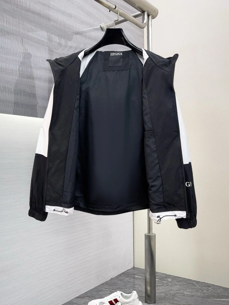 Supportive Ermenegildo Zegna Outwear 161804