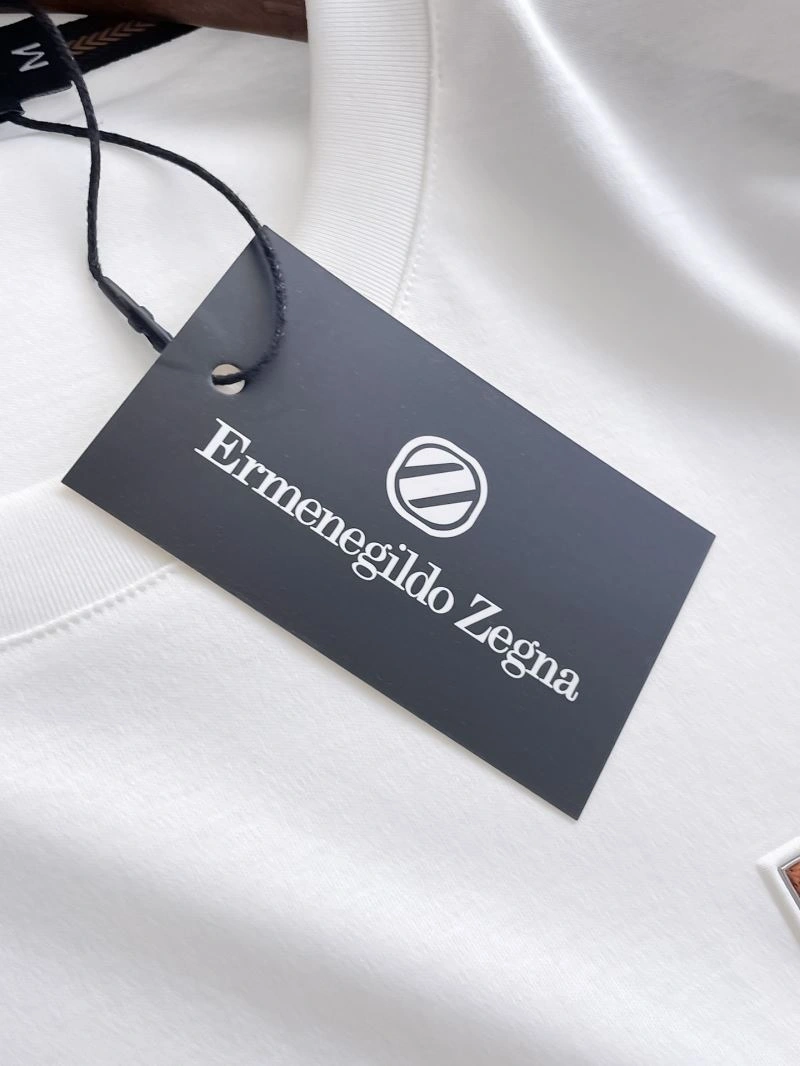 SmoothTexture Ermenegildo Zegna T-Shirts 161771