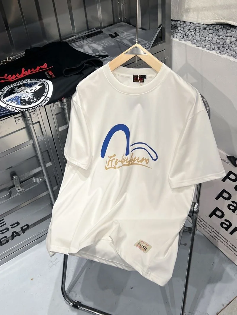 UrbanChic Evisu T-Shirts 162829