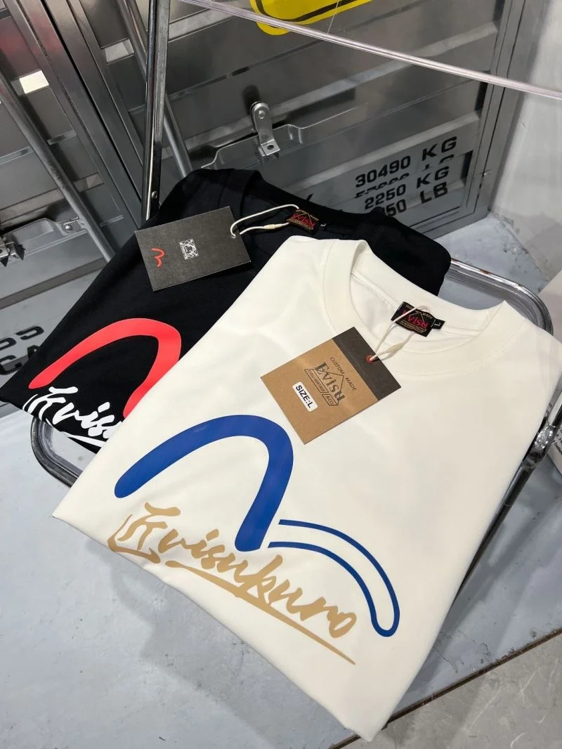 UrbanChic Evisu T-Shirts 162829