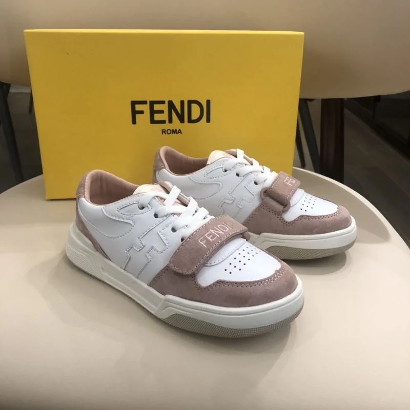 Casual FENDI SHOES 29781