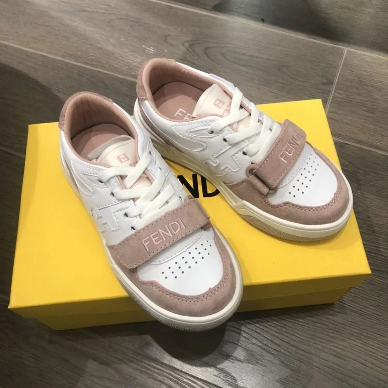 Casual FENDI SHOES 29781
