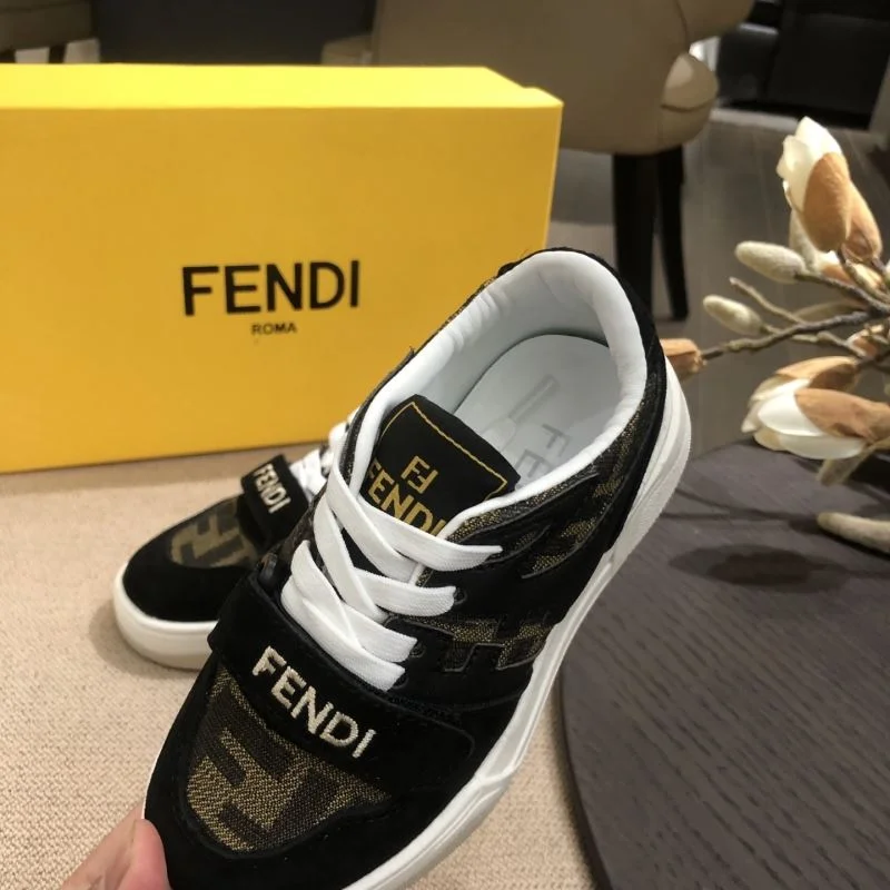 FENDI SHOES Cozy 29775