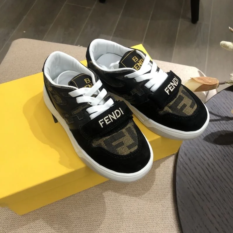 FENDI SHOES Cozy 29775