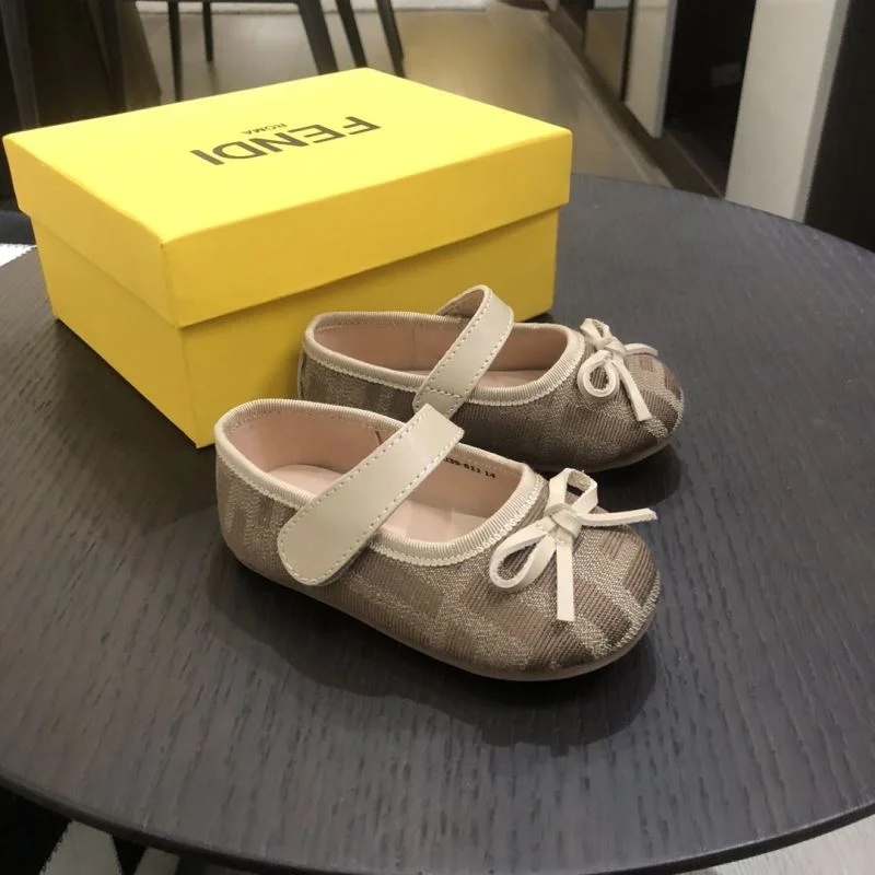 Chic FENDI SHOES 29766