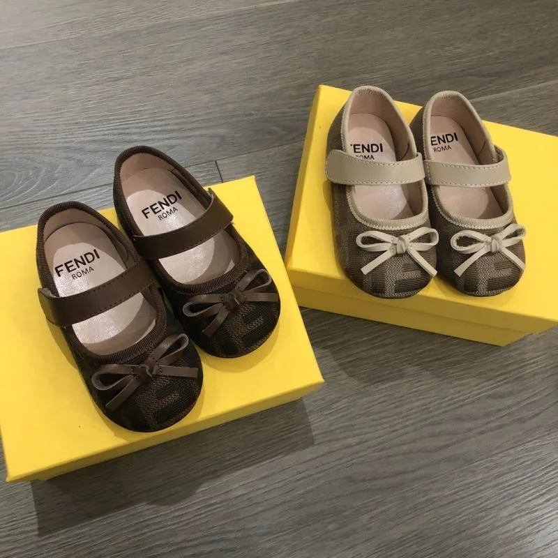 Snug FENDI SHOES 29749