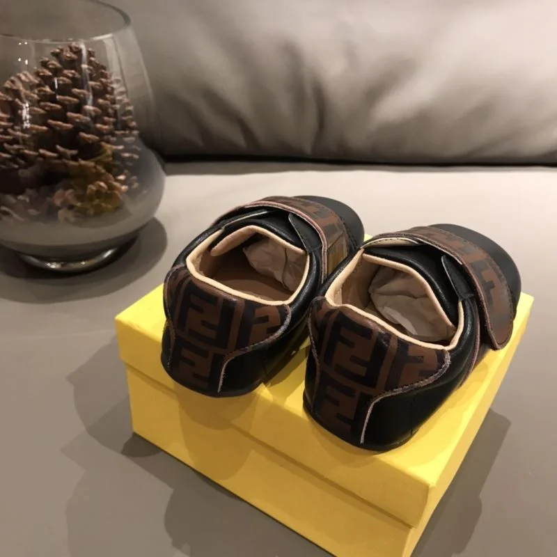 Unisex FENDI SHOES 29747
