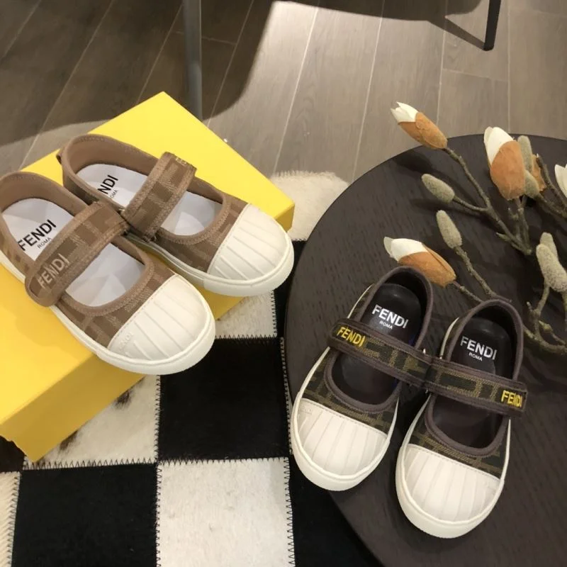 FENDI SHOES Packable 29744