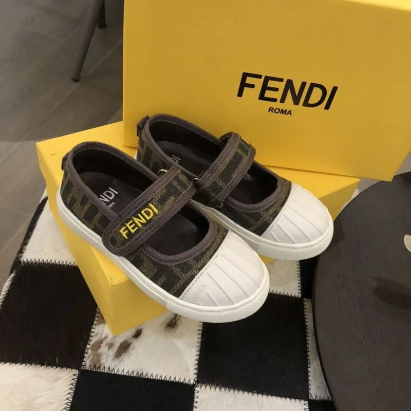 FENDI SHOES Packable 29744