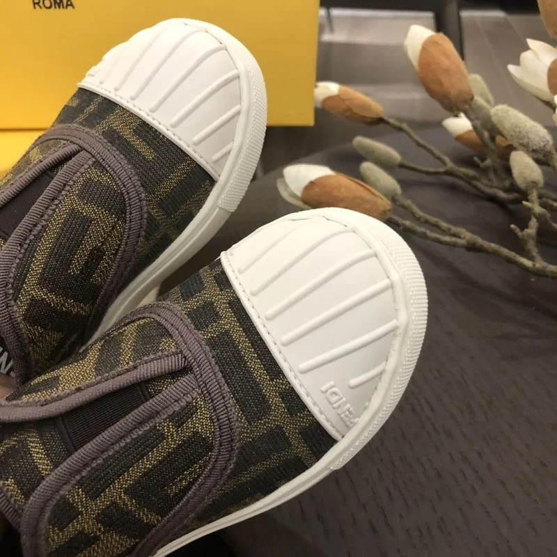 Functional FENDI SHOES 29756