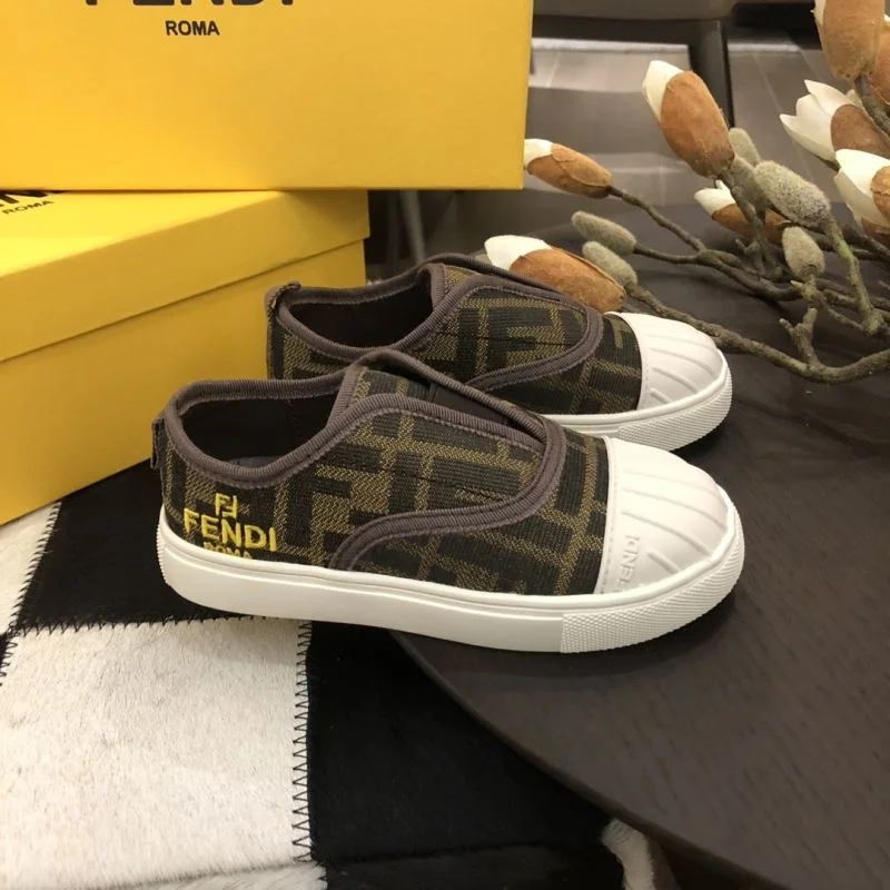 Functional FENDI SHOES 29756