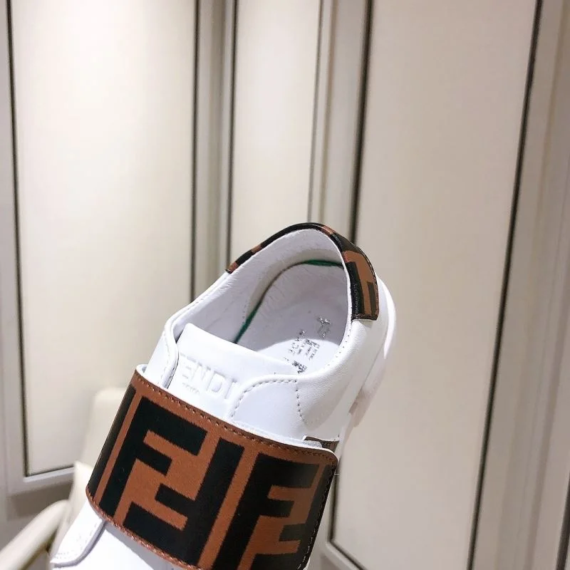 Contemporary FENDI SHOES 30222