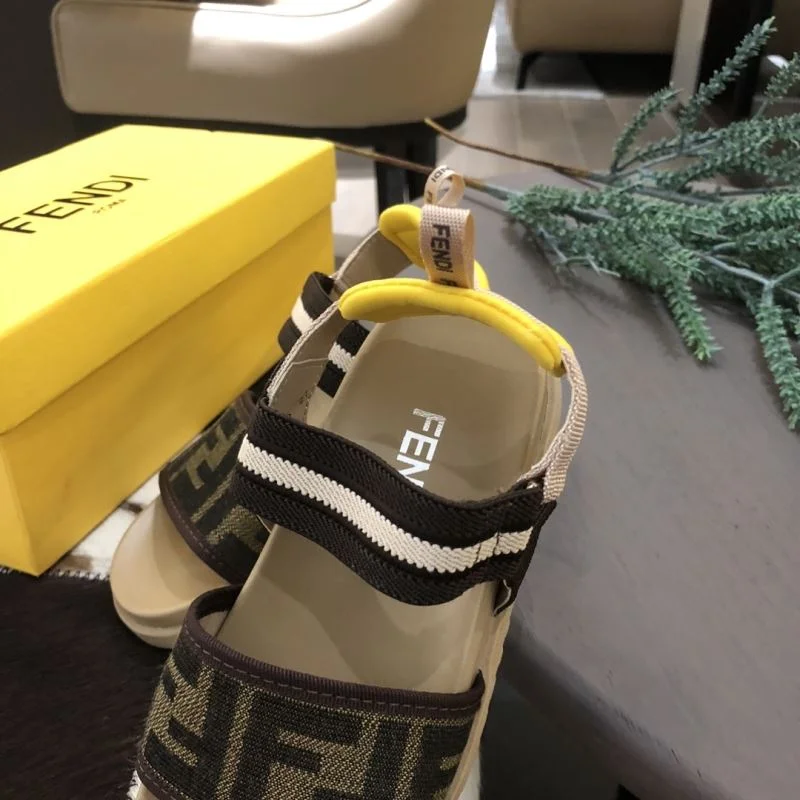 Upgraded FENDI SHOES 30227