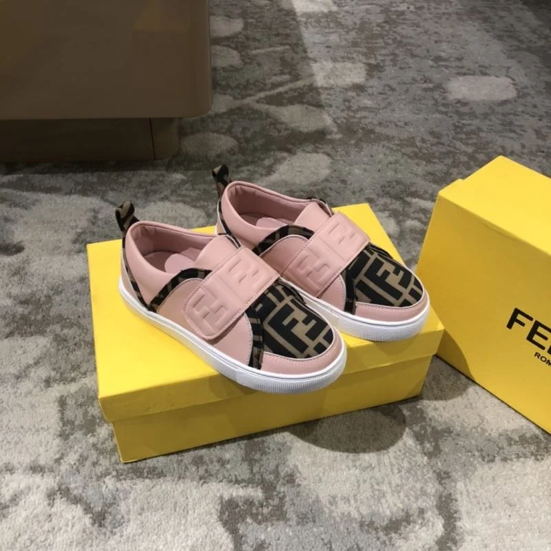 Colorful FENDI SHOES 30215