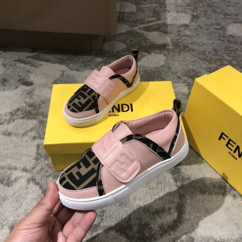 Colorful FENDI SHOES 30215