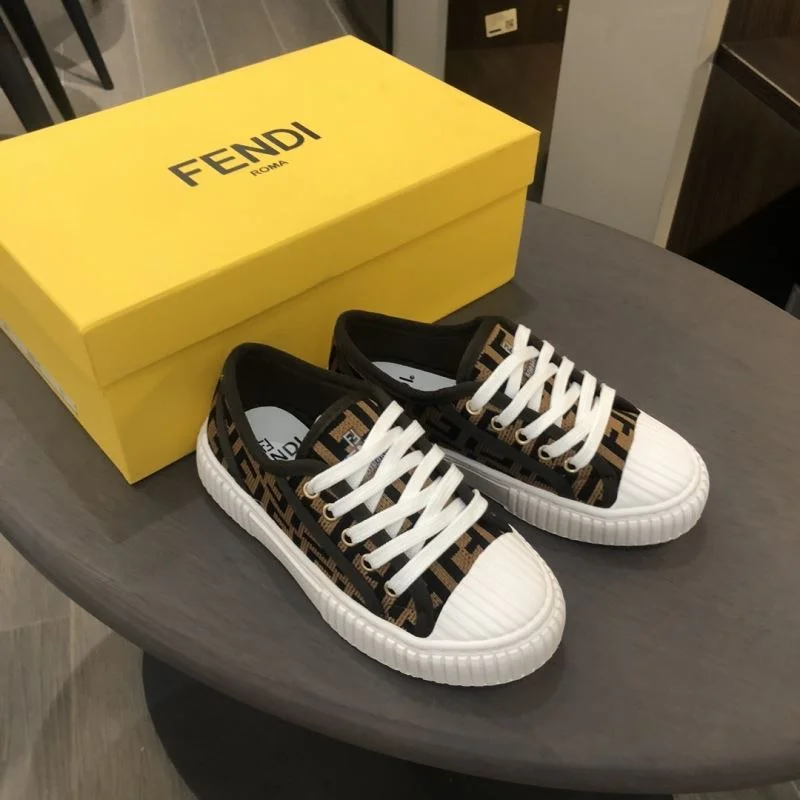 FENDI SHOES Bold 30210
