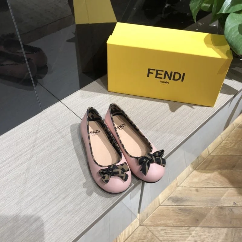 FENDI SHOES Chic 30072
