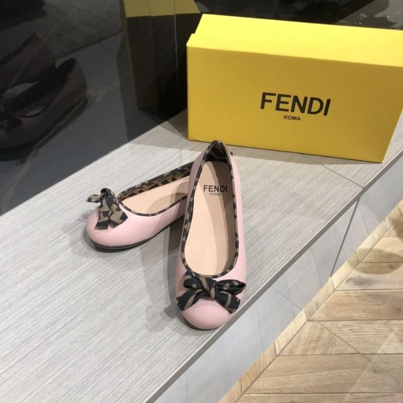 FENDI SHOES Chic 30072