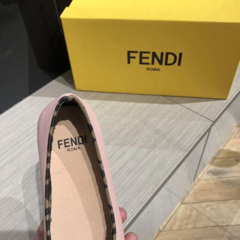 FENDI SHOES Chic 30072