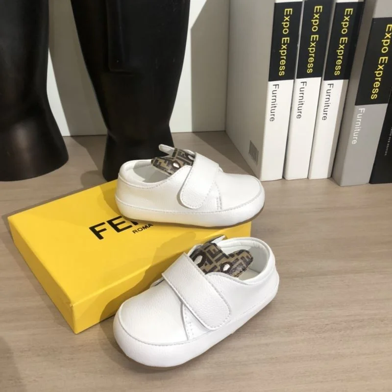 FENDI SHOES Flexible 29985