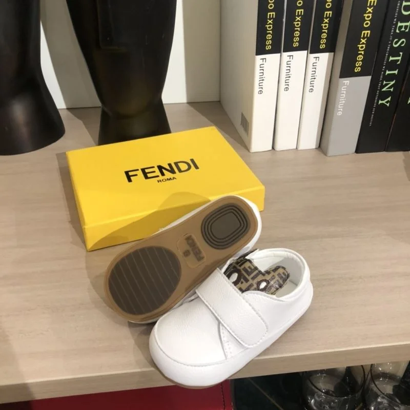 FENDI SHOES Flexible 29985