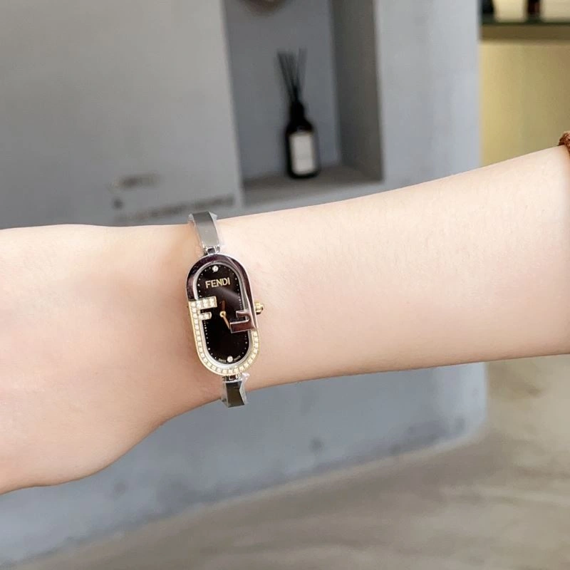 FENDI Watches Versatile 182177
