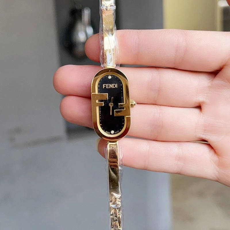 FENDI Watches StreetReady 182187