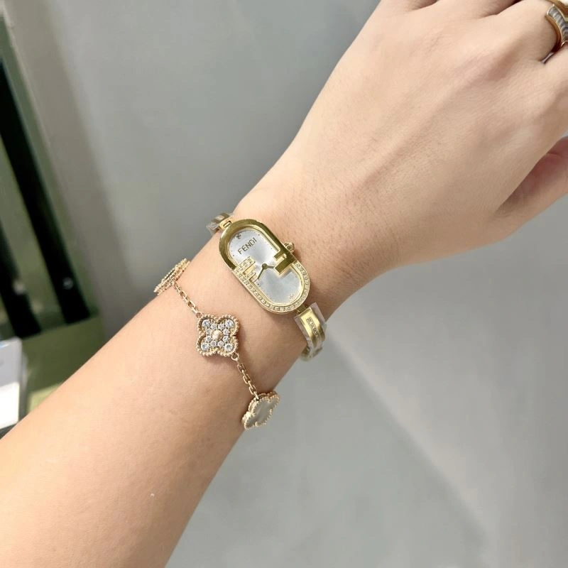 FENDI Watches Sporty 182172