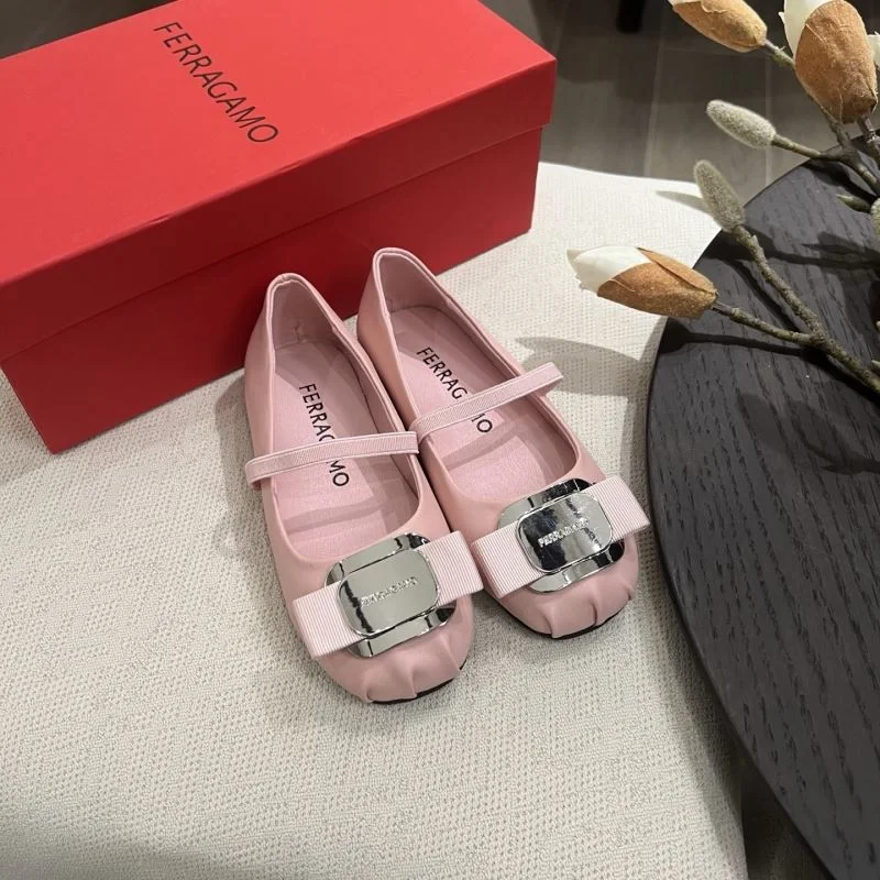 Flexible FERRAGAMO SHOES 29741
