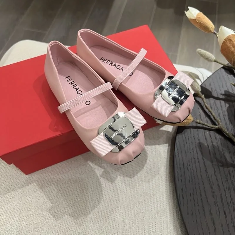 Flexible FERRAGAMO SHOES 29741