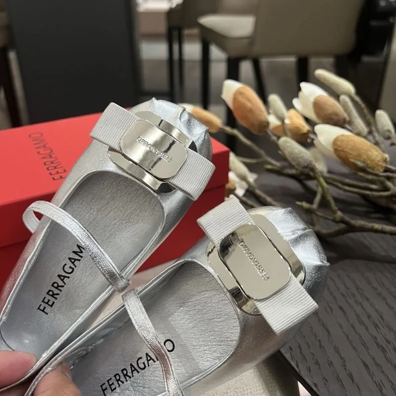 Flexible FERRAGAMO SHOES 29745
