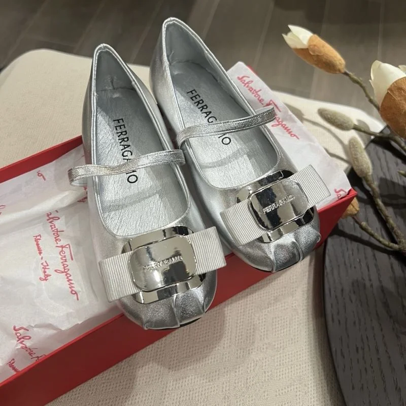 Flexible FERRAGAMO SHOES 29745