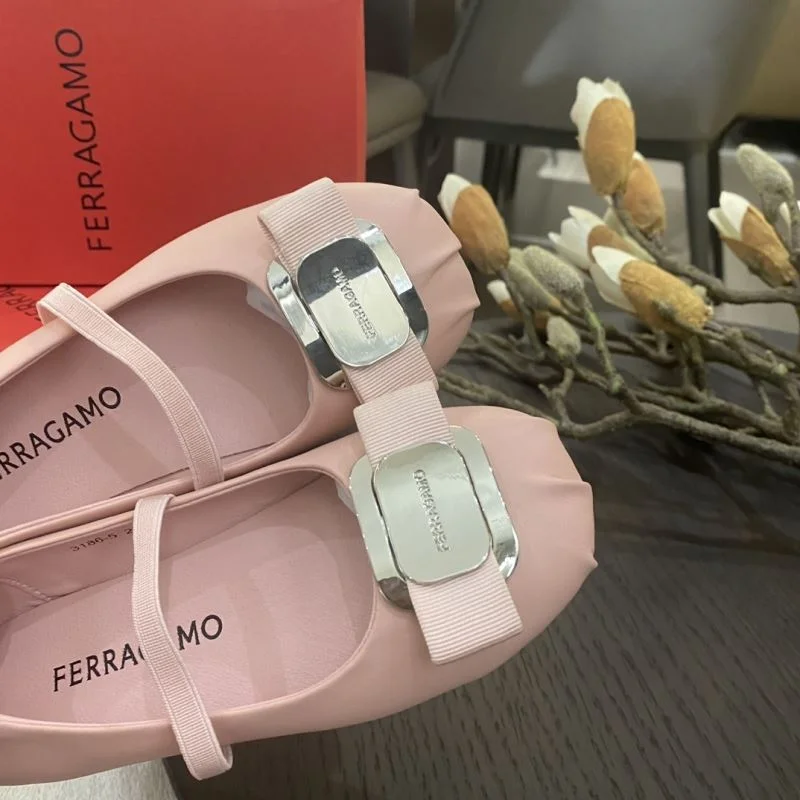 FERRAGAMO SHOES Lightweight 29737