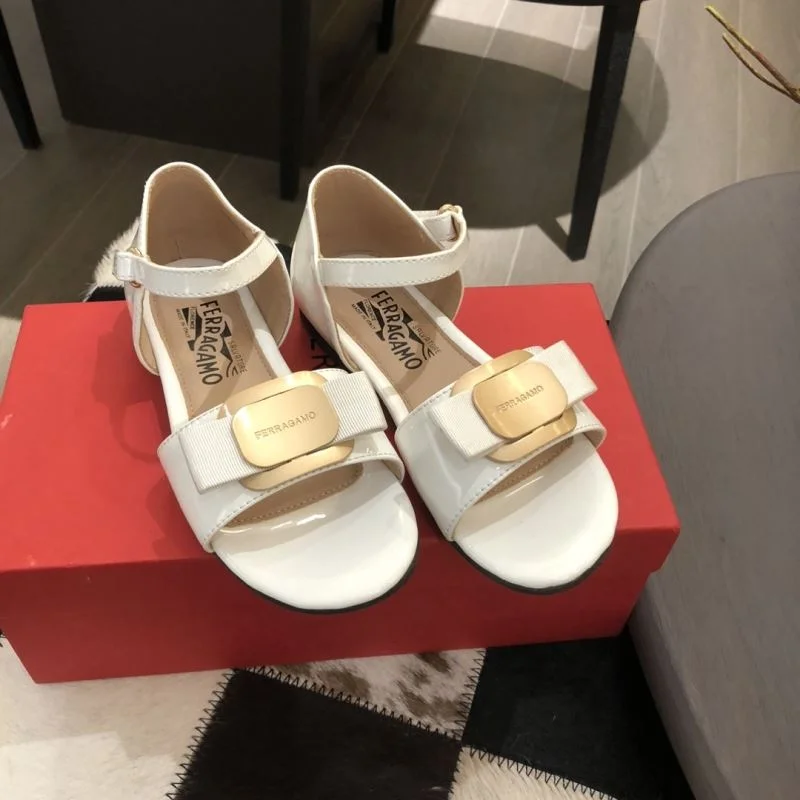 ModernLook FERRAGAMO SHOES 30198
