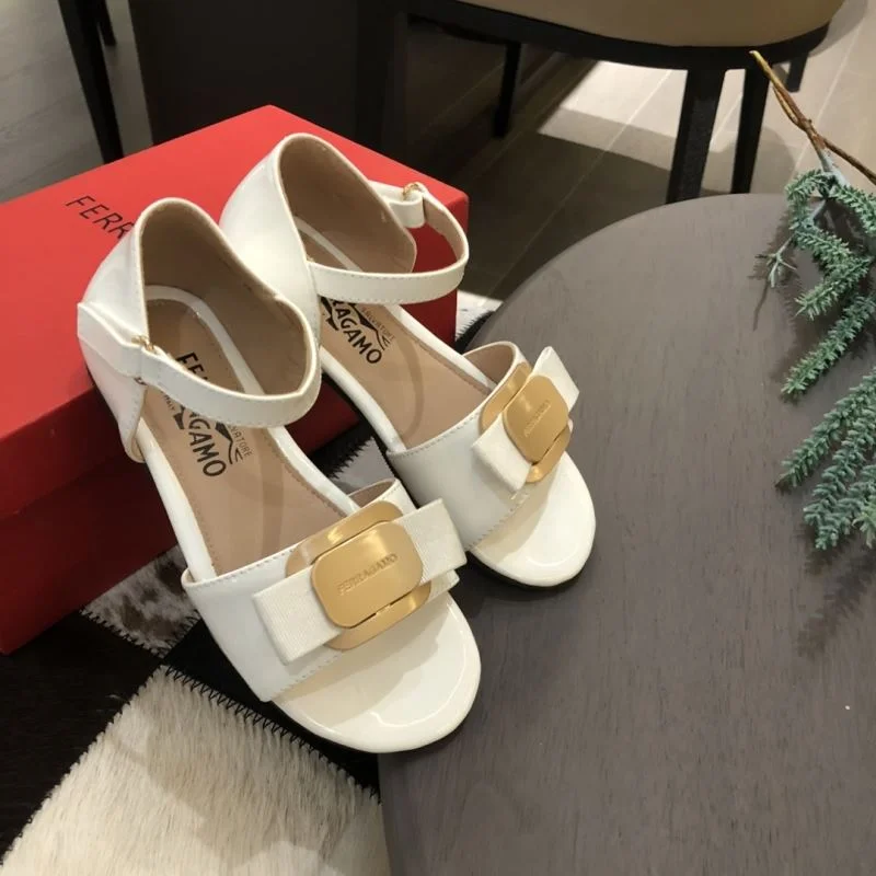 ModernLook FERRAGAMO SHOES 30198