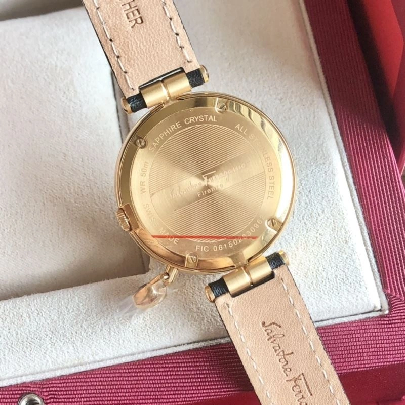 Effortless FERRAGAMO Watches 182370