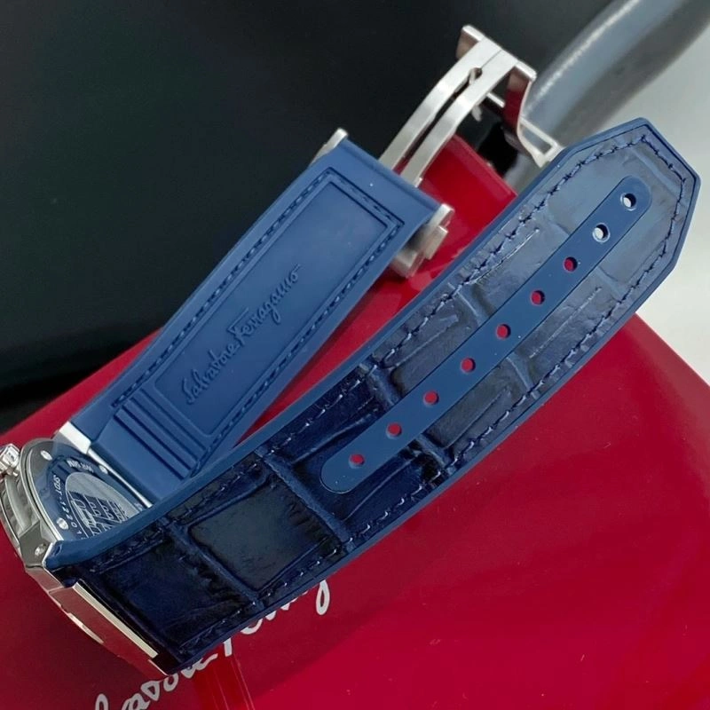 FERRAGAMO Watches Cozy 182345