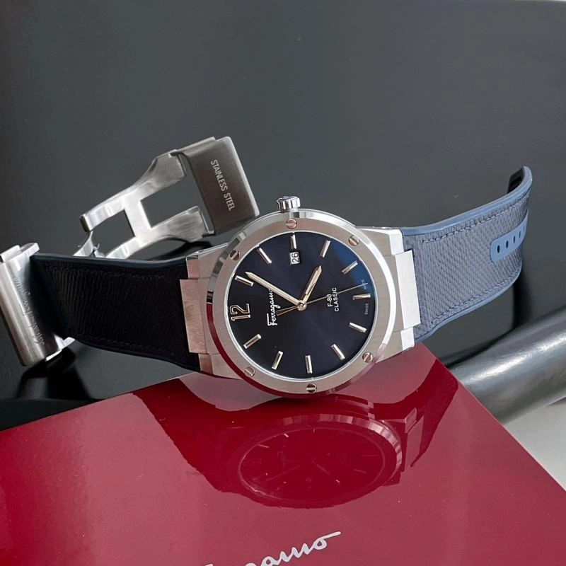 FERRAGAMO Watches WaterResistant 182342