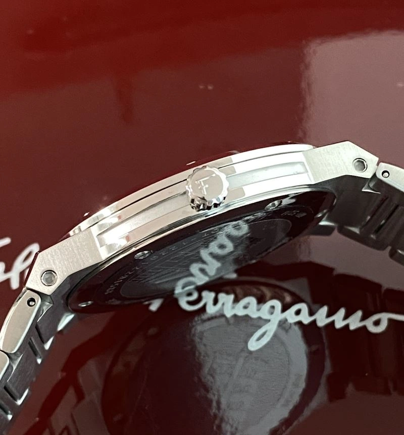 FERRAGAMO Watches EasyMatch 182181