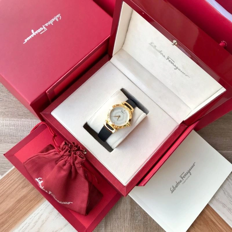 ComfortFit FERRAGAMO Watches 182334