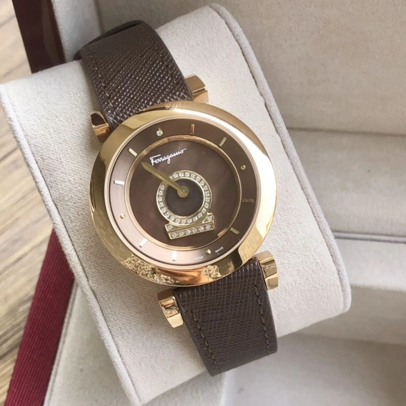 FERRAGAMO Watches AllSeason 182332