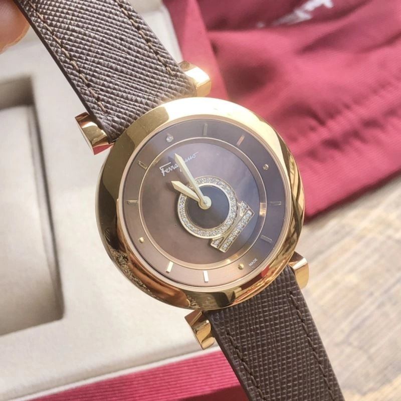 FERRAGAMO Watches AllSeason 182332