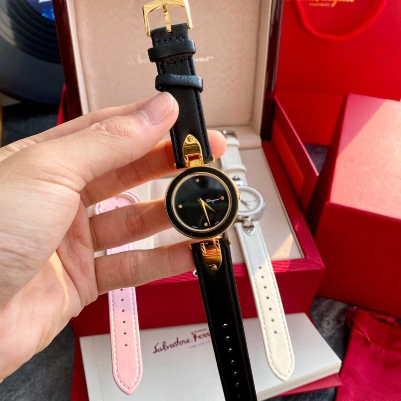 UrbanStyle FERRAGAMO Watches 182330