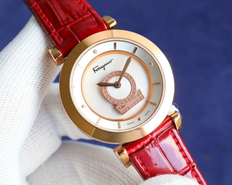 FERRAGAMO Watches Refined 182324