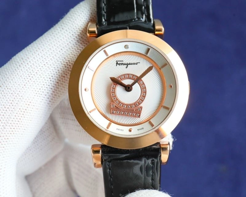 FERRAGAMO Watches Refined 182324
