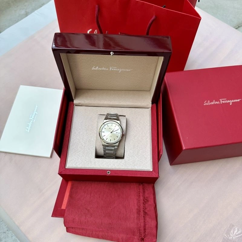 Casual FERRAGAMO Watches 182319